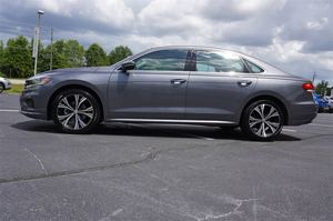 Gran Oferta: Volkswagen Passat 2022 Impecable 0 T S E FWD Listo para Enviar - Product Image 3