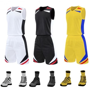 Fabricant d'uniformes de basketball, vente en gros, design personnalisé, sublimation de qualité supérieure, respirant, 100% polyester, vêtements de sport pour équipes et clubs - Product Image 2