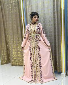 Vestido de Novia Turco Hecho a Mano, Bordado de Primera Calidad, Tela de Satén, Cintura Natural, Sofisticado, Largo hasta el Suelo - Product Image 2