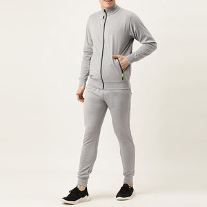 Nouveautés : Ensemble de survêtement sportif deux pièces pour homme, en coton épais 100 %, idéal pour l'entraînement de football et le jogging en hiver - Product Image 4