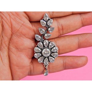 ต่างหูเงินแท้ทันสมัย925พร้อมพลอยบุษราคัมสีขาวดีไซน์ดอกไม้แฮนด์เมดสำหรับงานแต่งงาน - Product Image 2