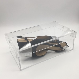 Boîte de présentation cadeau en acrylique transparent de luxe de qualité supérieure Solution de stockage en acrylique pour chaussures en tissu et plus d'options de vente en gros - Product Image 5