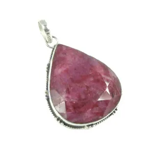 Pendentif en argent sterling 925 pour femme avec rubis et plaqué or 24 carats, serti clos, style bohème et religieux, bijou en pierre précieuse, cadeau - Product Image 1