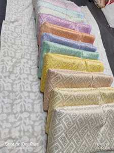 Vente en gros de tissu brocart jacquard de qualité supérieure tissé de manière complexe pour les créateurs de mode rembourrage de la décoration événementielle caractéristique respirante - Product Image 2