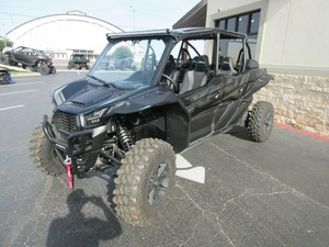 รถอเนกประสงค์สำหรับทุกพื้นที่ TERYX KRX41000 BLACKOUT EDITION สำหรับผู้ใหญ่ ขับเคลื่อน 4 ล้อ 4 จังหวะ ทนทาน เป็นมิตรกับสิ่งแวดล้อม ใช้ได้หลากหลาย เหมาะสำหรับการส่งออก - Product Image 2