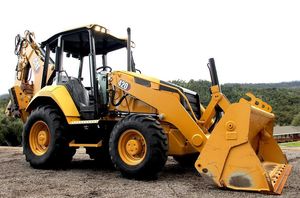 รถแบคโฮลโหลดเดอร์ รุ่นปี 2024 น้ำหนักบรรทุกตามมาตรฐาน - Product Image 4