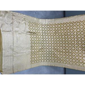 ผ้าซารีผสมเนื้อนุ่มแบบดั้งเดิม คุณภาพส่งออก ผิวมันวาวแบบนุ่ม พรีเมียม ทันสมัย แห้งเร็ว เหมาะสำหรับโอกาสลำลอง มีจำหน่ายในราคาที่เหมาะสม - Product Image 1