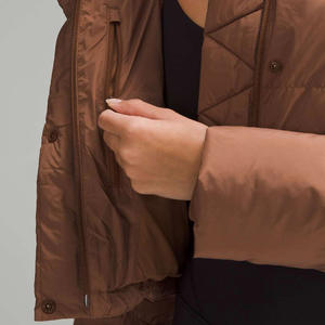 Custom Logo Winter Women <b>Jackets</b> Crop Top Short Bubble Coat <b>Ladies</b> <b>Cropped</b> Puffer <b>Jackets</b> For Women's - Product Image 4