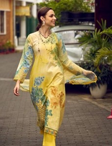 Venta al por mayor de suministro a granel de gran variedad de trajes Salwar de algodón de césped con impresión digital OEM ODM listo para fiesta Kameez hecho en La India - Product Image 6