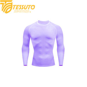 T-shirt Rash Guard pour homme à manches longues, personnalisé, imprimé numériquement, anti-UV, respirant, en spandex et polyester, écologique, évacuant l'humidité - Product Image 3
