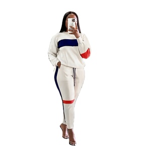 Vêtements de sport Survêtements d'entraînement Gym Fitness pour femmes Ensemble deux pièces Survêtement Jogging pour femmes - Product Image 2