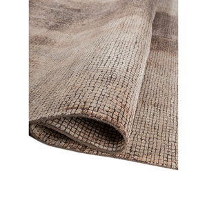พรมลายนามธรรมสีเบจและสีน้ำตาล ทำด้วยมือจากขนสัตว์และไหมไผ่ สำหรับห้องนั่งเล่น ห้องโถง หรือทางเดิน เหมาะสำหรับวัยรุ่น-AKWS-1534 - Product Image 2