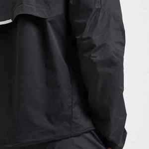 Chaqueta Negra Minimalista con Capucha para Hombre de Alta Calidad, Ropa de Invierno Personalizada, Impermeable, Cortavientos, Transpirable, con Cierre Frontal - Product Image 3