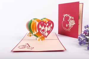 Tarjeta de artesanía emergente de corazón de arcoíris 3D Tarjeta de amor de San Valentín hecha a mano en Vietnam Tarjeta de recuerdo y regalo - Product Image 3