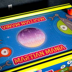 Mesa de Hockey de Aire con Temática Alienígena Martian Mania, Juego de Arcade Portátil para Niños de 2 a 8 Años, 2 Jugadores, Hecho de Plástico - Product Image 2