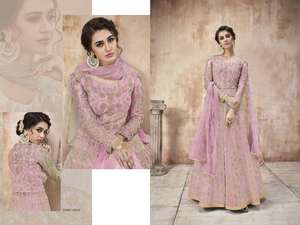 Costume Anarkali moderne en tissu filet, motif évasé élégant, tissu doux, vêtements ethniques pour femmes, pour tous les jours et les fêtes - Product Image 2