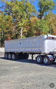 USADO COMO NUEVO 2009 MAC TRI AXLE DUMP TRAILER 35FT LONG 75 PULGADAS LADOS REYCO SUSPENSION NEW LINER NEW PISTON NEW LONA - Product Image 2