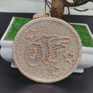 Alta calidad 925 plata esterlina redondo corte brillante VVS F moissanita diamante chapado en oro colgante de lujo joyería elegante hombres - Product Image 1