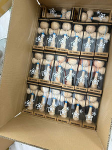 Juguete Kendama de madera de haya natural barato, juguete Kendama hecho a mano de primera calidad de Vietnam para amantes de los juegos de práctica y equilibrio - Product Image 3