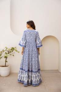 Vestido Maxi Bohemio Otoñal para Mujer, Estampado en Bloques Azul y Blanco, Caftán Largo de Algodón, Mangas Acampanadas, Diseño Étnico, Cintura Natural - Product Image 2