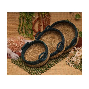 Cesta de almacenamiento de hierba Sabai hecha a mano con tejido artesanal duradero para uso decorativo y espacios de vida sostenibles ecológicos - Product Image 1