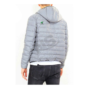 Chaqueta acolchada con capucha de calidad superior para exteriores Diseño ligero para hombre Chaqueta de invierno acolchada con estilo a precio mayorista - Product Image 2