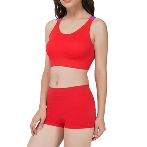 Conjunto de Yoga corto para mujer, ropa deportiva de 2 piezas con sujetador y pantalones cortos, conjuntos cortos de Yoga para mujer para gimnasio y entrenamiento - Product Image 1