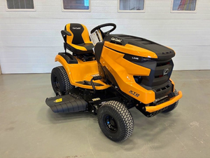 รถตัดหญ้าแบบนั่งขับ Cub Cadet GX50XT2, CUB CADET XT2 LX46 ขนาด 60 นิ้ว ราคาประหยัด ทั้งมือหนึ่งและมือสอง พร้อมจัดส่ง - Product Image 3
