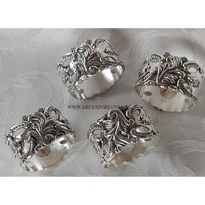 Porte-serviettes de table en métal unique, accessoire de table pour la maison, les mariages, les fêtes, les restaurants, les tables à manger, fournitures pour anneaux de papier de soie - Product Image 1