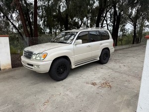 Lexus LX470 2007, SUV 4x4, 8 Pasajeros, Asientos de Cuero, Auto Usado, Volante a la Izquierda, Gasolina - Product Image 2