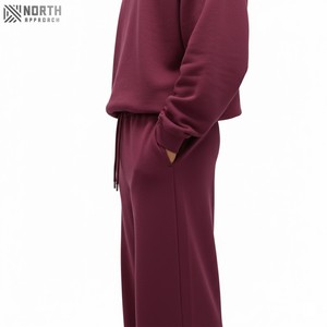 Conjuntos personalizados de ropa de calle de 2 piezas para hombre, sudaderas con capucha bordadas de nuevo diseño y pantalones acampanados, aspecto desteñido al sol lavado con ácido Vintage para invierno - Product Image 3
