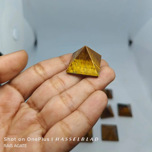 Piedra piramidal de ojo de tigre de cristal natural de alta calidad utilizada para sanación y astrología, pirámide para Reiki, rejilla y corrección Vastu. - Product Image 5