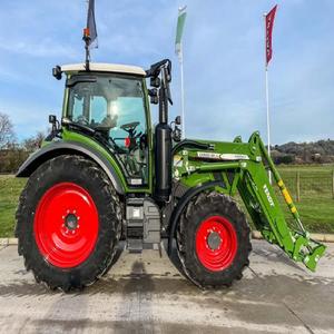 Fendt Vario Tractor 4WD 4X4 120HP 140HP <b>Farm</b> <b>Machine</b> 40HP Tractor Fendt 933 Vario Wholesale In Stock Premium Quality - Product Image 5
