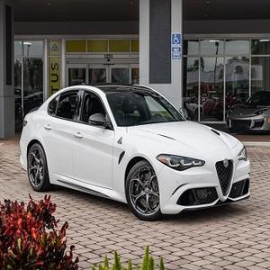 2025 2026มือสอง & สินค้าใหม่ขายดี4C แมงมุม33 stradale tributo tonale Mito Giulia Quadrifoglio giuletta Alfa Romeo Cars - Product Image 5
