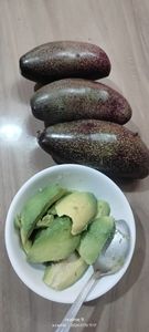 Cosecha fresca de aguacate a la venta al por mayor - Product Image 5