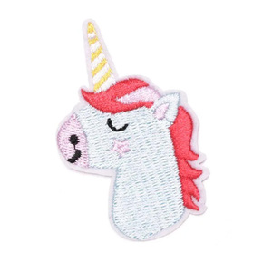 Écussons de vêtements brodés avec logo personnalisé licorne Écussons repassables auto-adhésifs de qualité supérieure pour vêtements - Product Image 4