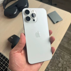 Fast sale and fast shipping available Best quality Quality 15 pro in stock ready and available Best selling Free shipping - Product Image 4