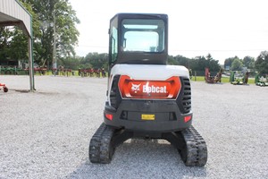 Mini-excavatrice E35R2 2022, 2-90 tonnes, chenille de chantier, moteur Isuzu, moteur Doosan, hydraulique KYB, roulement, haute capacité de creusement - Product Image 4
