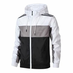 Chaqueta de Invierno para Hombre de Alta Calidad con Capucha, Cuello Alto y Bolsillo Frontal, Diseños Personalizables, Resistente al Viento y al Agua - Product Image 1