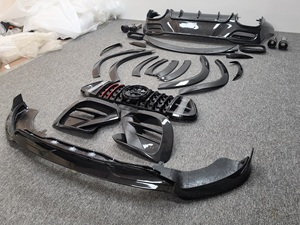 Pièces d'<span class=keywords><strong>auto</strong></span> en Fiber de carbone Runde pour mercedes-benz GLE coupé <span class=keywords><strong>63</strong></span>/53 Version sportive mise à niveau Br Bu Kit de carrosserie Grille de pare-chocs de voiture Tuyere - Product Image 5