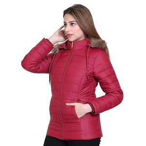 Las últimas chaquetas de invierno resistentes al agua para mujeres y niñas con mangas completas y cuello con capucha diseño acolchado texturizado - Product Image 6