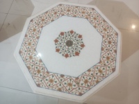 Table en marbre blanc semi-précieux, durable et décorative, table octogonale en marbre blanc Makrana indien avec incrustations