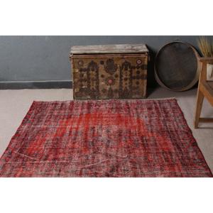 Vintage Turkish Rug 5.2x9.1 ft, <b>Red</b> Large Ikat <b>Wool</b> Rug - Product Image 4
