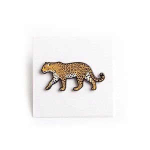เข็มกลัดเคลือบเงาแบบนุ่ม พิมพ์ลายสกรีน รูปเสือดาว สัตว์ป่าแบบดั้งเดิม ชุบเงิน ทำจากสังกะสี ของที่ระลึกส่วนบุคคล - Product Image 6