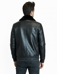 Chaqueta Bomber de Invierno Delgada para Hombre, Hecha a Medida, de Piel de Oveja Genuina Repujada, con Cuello Vuelto, Corte Ajustado, Logotipo Personalizado en la Parte Delantera, Impermeable - Product Image 5