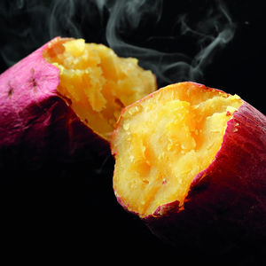 Enhance Your Dishes with Japanese <b>Sweet</b> Yellow <b>Potatoes</b> - the Perfect Balance of Sweetness and Nutrition! - Product Image 1