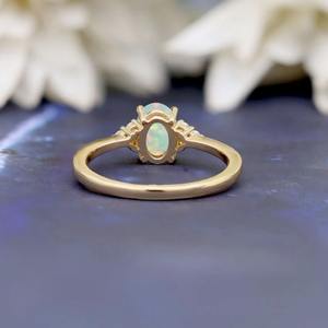 Anillo de ópalo natural Anillo de oro | Anillo de piedra natal de octubre | Impresionante anillo de aniversario de ópalo natural de corte ovalado - Product Image 3