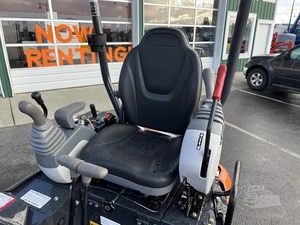 Mini-excavatrice sur chenilles ZX17U-5N 2026 avec moteur Yanmar, capacité de godet de 0,12 m³ et forte puissance de creusement - Product Image 5