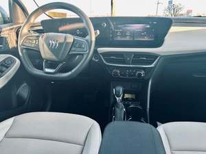 Bu-ic-k Encore GX Sport Touring AWD 2024 Usado en Buen Estado, Sin Accidentes, Conducción Izquierda/Derecha - Product Image 5