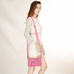 กระเป๋าสะพายคาดลำตัวหนังนิ่มงานประดิษฐ์จากตะวันตก - Product Image 4